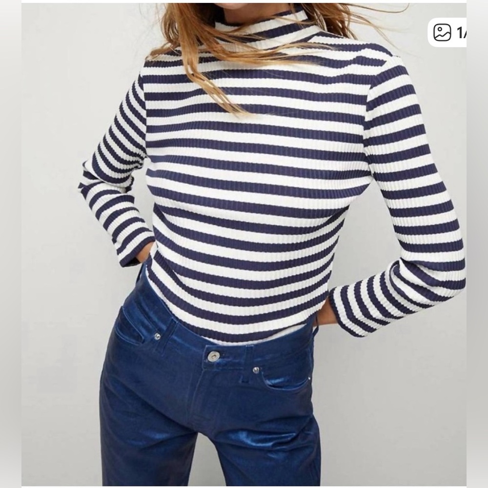 VERONICA BEARD Pierre Striped Knit Mock-Neck Top. Size S.